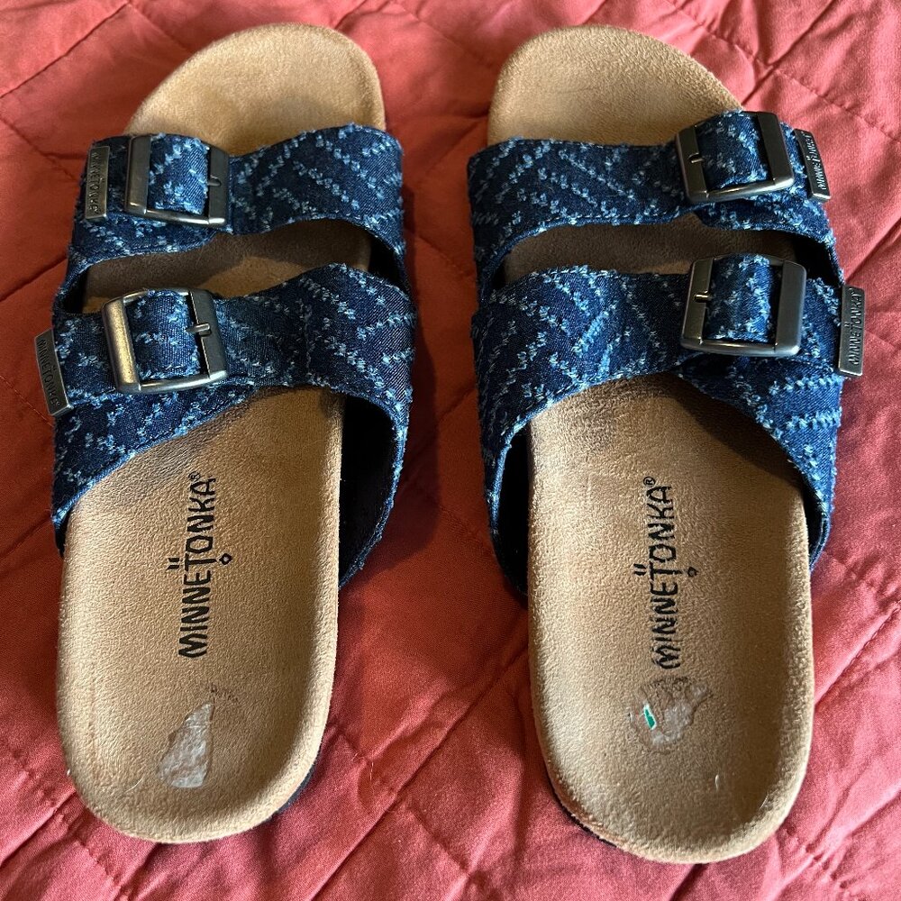 Minnetonka Strappy Slide Sandals - sz 8